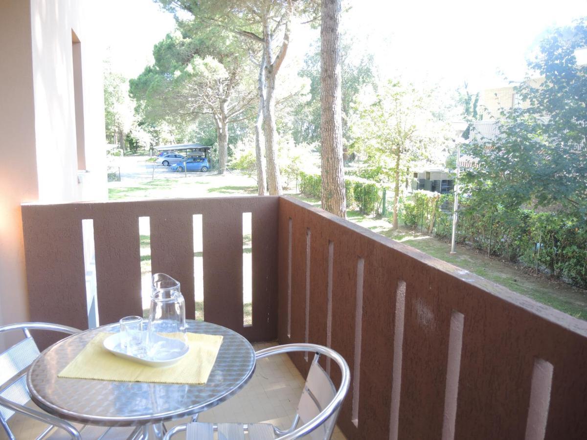 Condominio Corinzia Bibione Exterior photo