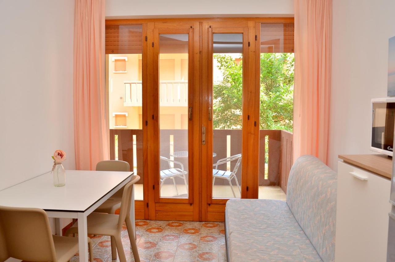 Condominio Corinzia Bibione Exterior photo