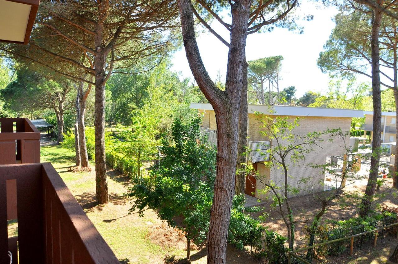 Condominio Corinzia Bibione Exterior photo